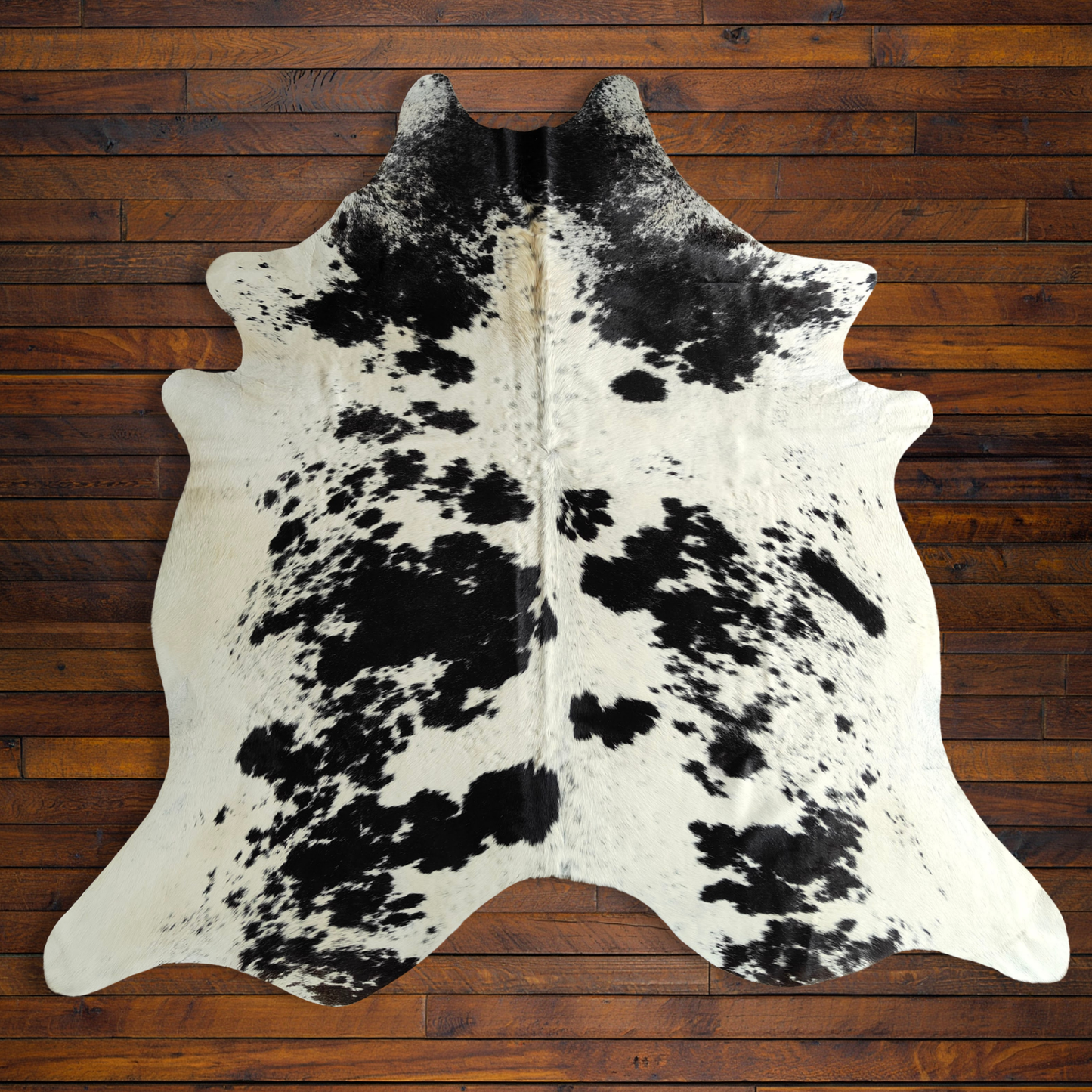 Black & White Speckled AAS Grade Cowhide